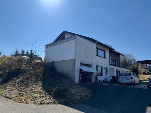 Garagen-Ansicht - 