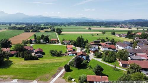 dji_fly_20240709_110344_264_1720515836785_photo_optimized_resized - Sofort bebaubar! Traumgrundstück für Einzelhaus