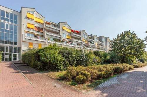 Außenansicht - Nachmieter:in gesucht: 3-Raum-Wohnung im Veilchenweg ab dem 15.12.2025 verfügbar!!!