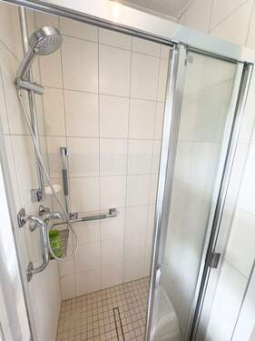 Badezimmer Erdgeschoss - 