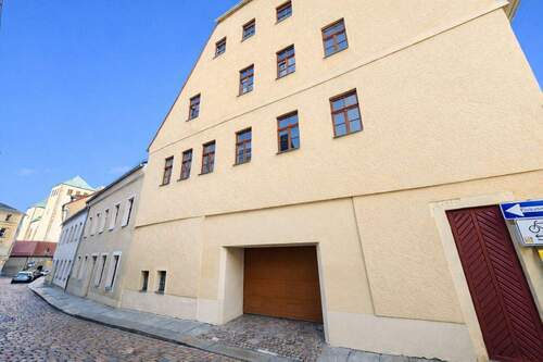 Außenansicht 3 - Mehrfamilienhaus, Wohnhaus mit 1,30 m&sup2; in Freiberg zum Kaufen