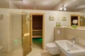 Duschbad und Sauna im Gartengeschoss - 