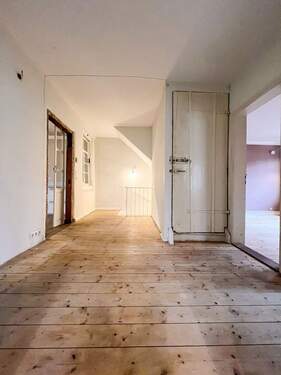 Diele OG - Bauernhaus, Landhaus mit 173,00 m&sup2; in Rottenburg am Neckar zum Kaufen