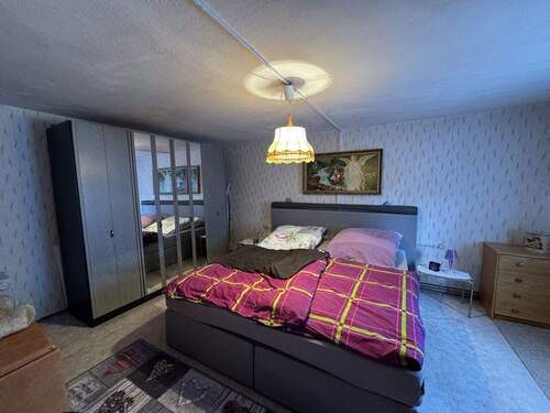 Schlafzimmer im Obergeschoss - 