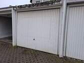 Garage zum Haus (2) - 