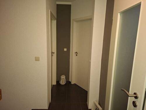 Flur im OG, Zugänge Dusche/WC + Kinderzimmer 1+2 - 