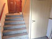 Zugang zum Keller/Treppenhaus - 