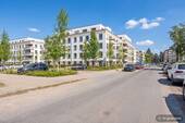 [KI-generiertes Foto] Luxus Wohnpark - 3 Zimmer Etagenwohnung zum Kaufen in Berlin