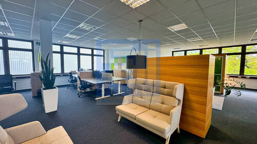 Büro und Aufenthalt - 