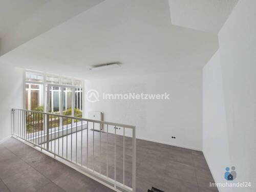 Wohnbereich - Etagenwohnung mit 30,00 m² in Aachen zum Kaufen