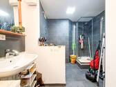 Bad Wohnung 2 - 