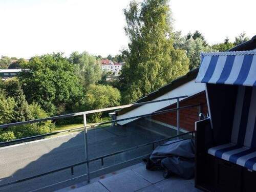 ....und Platz auch für einen Strandkorb ! - 2 Zimmer Etagenwohnung zur Miete in Bad Oldesloe