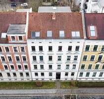 STILVOLLE INVESTITION IN GOHLIS Vermietete 3-Raum-Wohnung mit Süd-Balkon und Einbauküche - Leipzig Gohlis-Süd