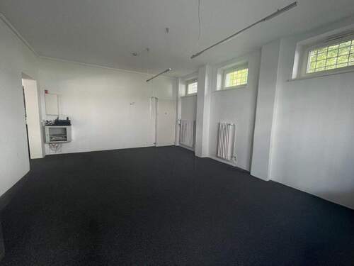 Büroraum 1 - Attraktive Bürofläche in Kreuzberg zur Untermiete - 31,5 m² - All-in-Miete