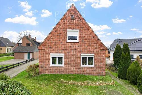 Außenansicht - 3 Zimmer Einfamilienhaus zur Miete in Schwanewede