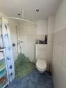 Gästebad mit Dusche in EG - 