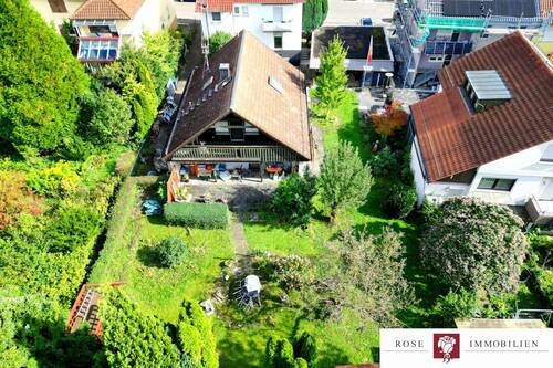 Drohnenansicht Süd-West - Abrisshaus mit großzügigem Grundstück in attraktiver Lage von Leutenbach