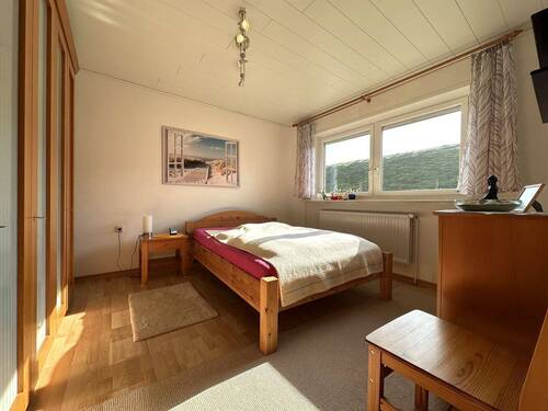Schlafzimmer EG - 