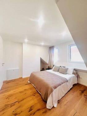 Schlafzimmer 2. OG - 