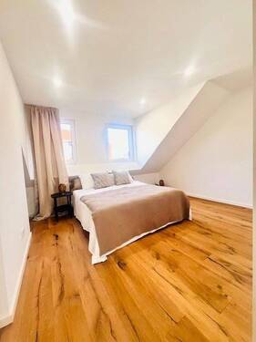 Schlafzimmer 2. OG - 