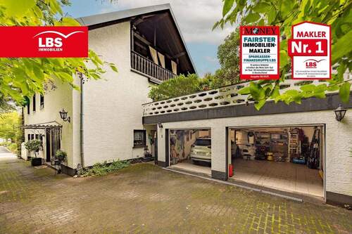 Haus, Hof, Doppelgarage - Familien aufgepasst! Top-Haus mit viel Platz, Komfort und Möglichkeiten