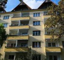 Preissenkung! Friedenau: 2-Zi-Whg. bezugsfrei, Südbalkon, Aufzug, eigener Stellplatz auf dem Hof - Berlin