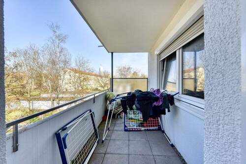 Balkon nach Nord-West - 3 Zimmer Etagenwohnung in Stuttgart