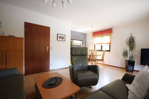 Wohn- Esszimmer - 