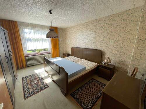 Haupthaus Schlafzimmer 2 DG - 