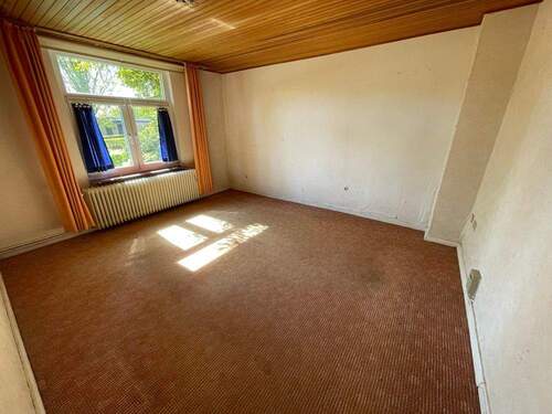Einliegerwohnung Wohnzimmer EG - 