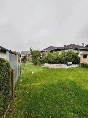 Gartenansicht - 7 Zimmer Bungalow in Baunatal