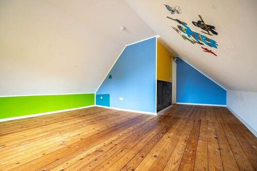 OG: ausgebauter Dachboden - 