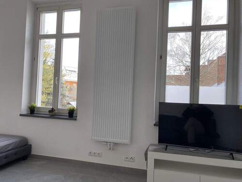 Gartenblick und Smart TV - 2 Zimmer Etagenwohnung in Aschersleben