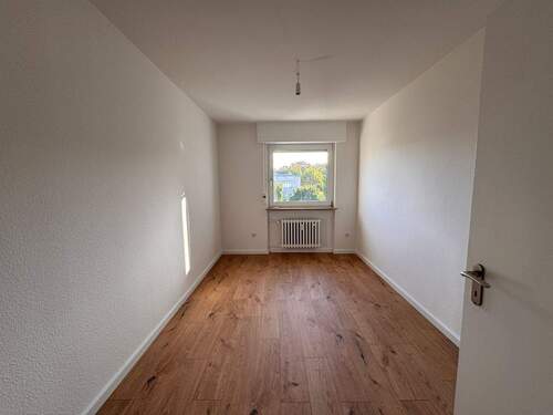Schlafzimmer 1 - Etagenwohnung mit 74,00 m² in Frankfurt am Main zur Miete