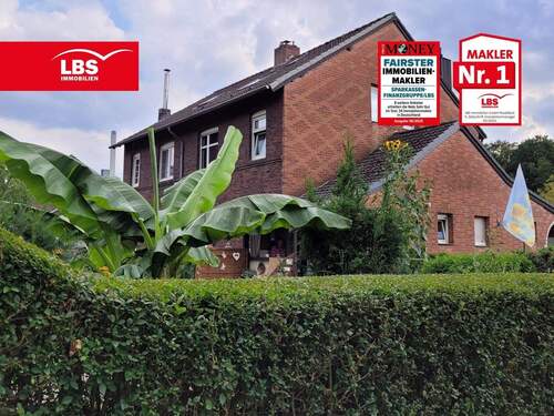 Seitenansicht - Charmante Doppelhaushälfte mit Geschichte in Recklinghausen-Hochlarmark