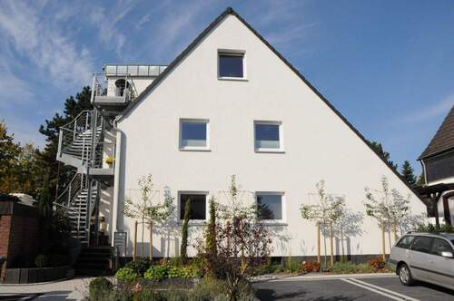 Außenansicht - Mehrfamilienhaus, Wohnhaus in Düsseldorf