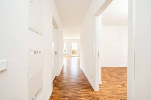 3 - 2 Zimmer Terrassenwohnung in Berlin