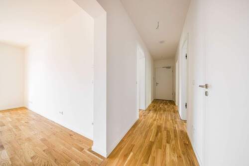 Flur - 4 Zimmer Etagenwohnung in Leipzig