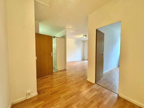 Wohnzimmer - ***Attraktive 3-Raum-Wohnung in ruhiger Lage von Chemnitz-Morgenleite***