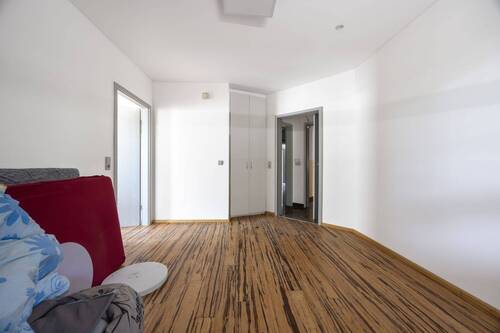 Zimmer (Weitere Perspektive) - 