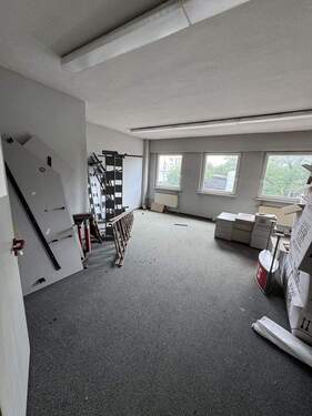 2 - 1 Zimmer Büro zur Miete in Frankfurt am Main