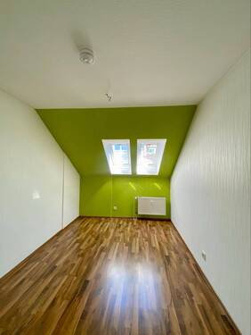 Zimmer 3 - 