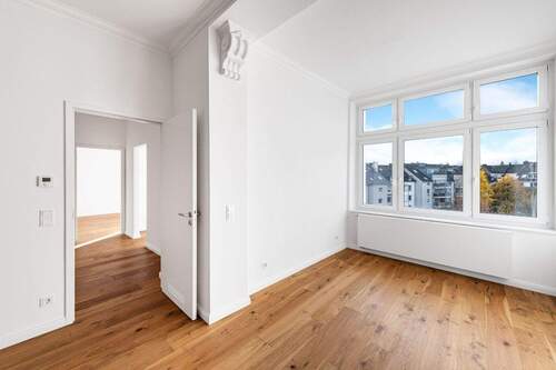 Wohnzimmer - 2 Zimmer Etagenwohnung in Düsseldorf