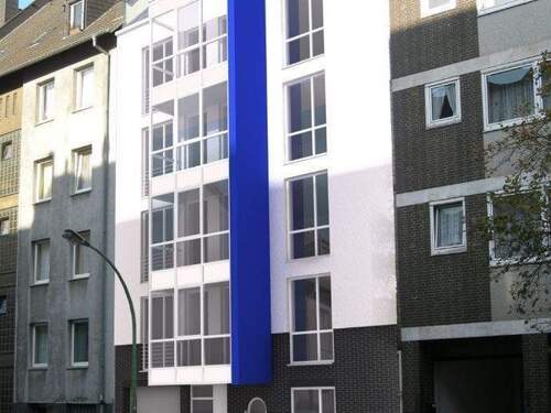 Hausansicht - 4 Zimmer Etagenwohnung zur Miete in Düsseldorf