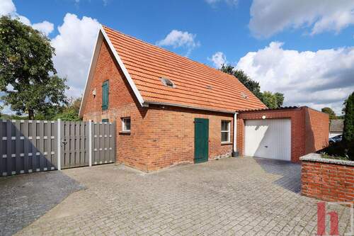 Außen - Einfamilienhaus in Holdorf