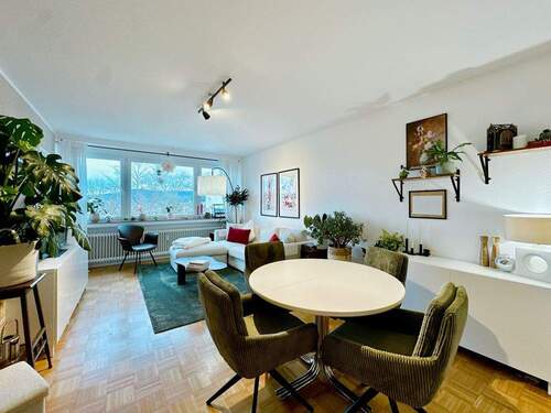 Wohnzimmer - 2 Zimmer Etagenwohnung in Bielefeld / Brackwede