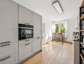 Elegante hochwertige Küche - 