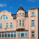 Hausansicht - Stilvolle luftig geschnittene Dachgeschoss-Wohnung in Meiderich