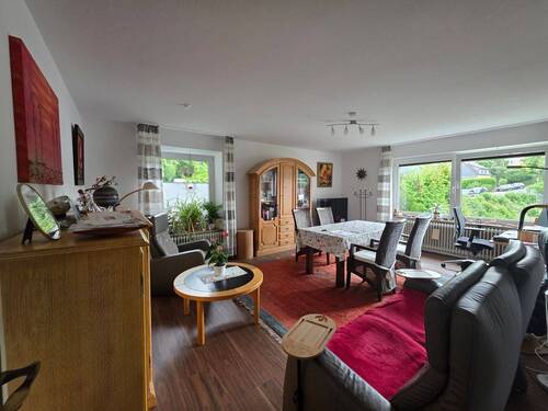 Wohnzimmer - 3 Zimmer Etagenwohnung zum Kaufen in Velbert