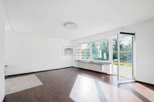 Wohnzimmer Perspektive 2 - 4 Zimmer Mehrfamilienhaus, Wohnhaus in Buchholz in der Nordheide